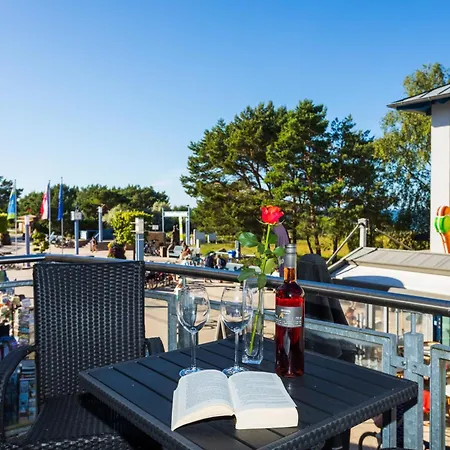 Strandstrasse 21 08 *