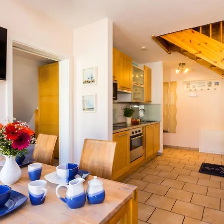 Strandstrasse 21 08 * 트라센하이드